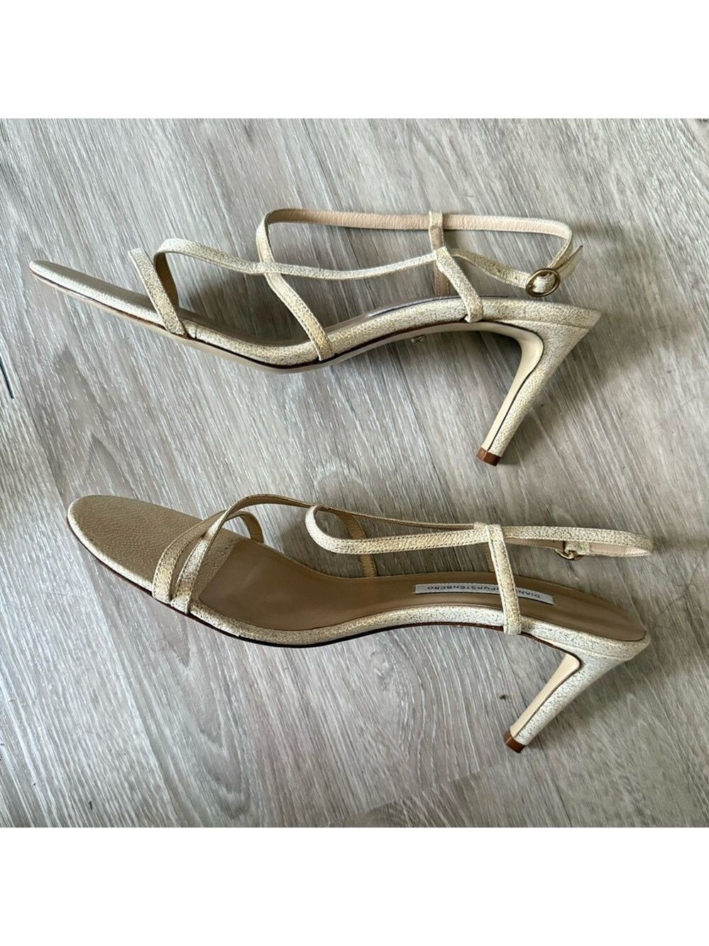 Vintage Diane von Furstenberg white gold sparkle strappy leather sandals heels - Picture 3 of 6